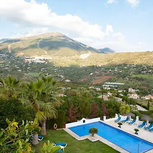 hotel-rural-cortijo-de-salia.es-andalucia.com/
